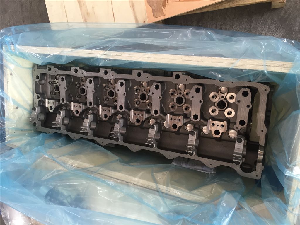 Engine Cylinder Head