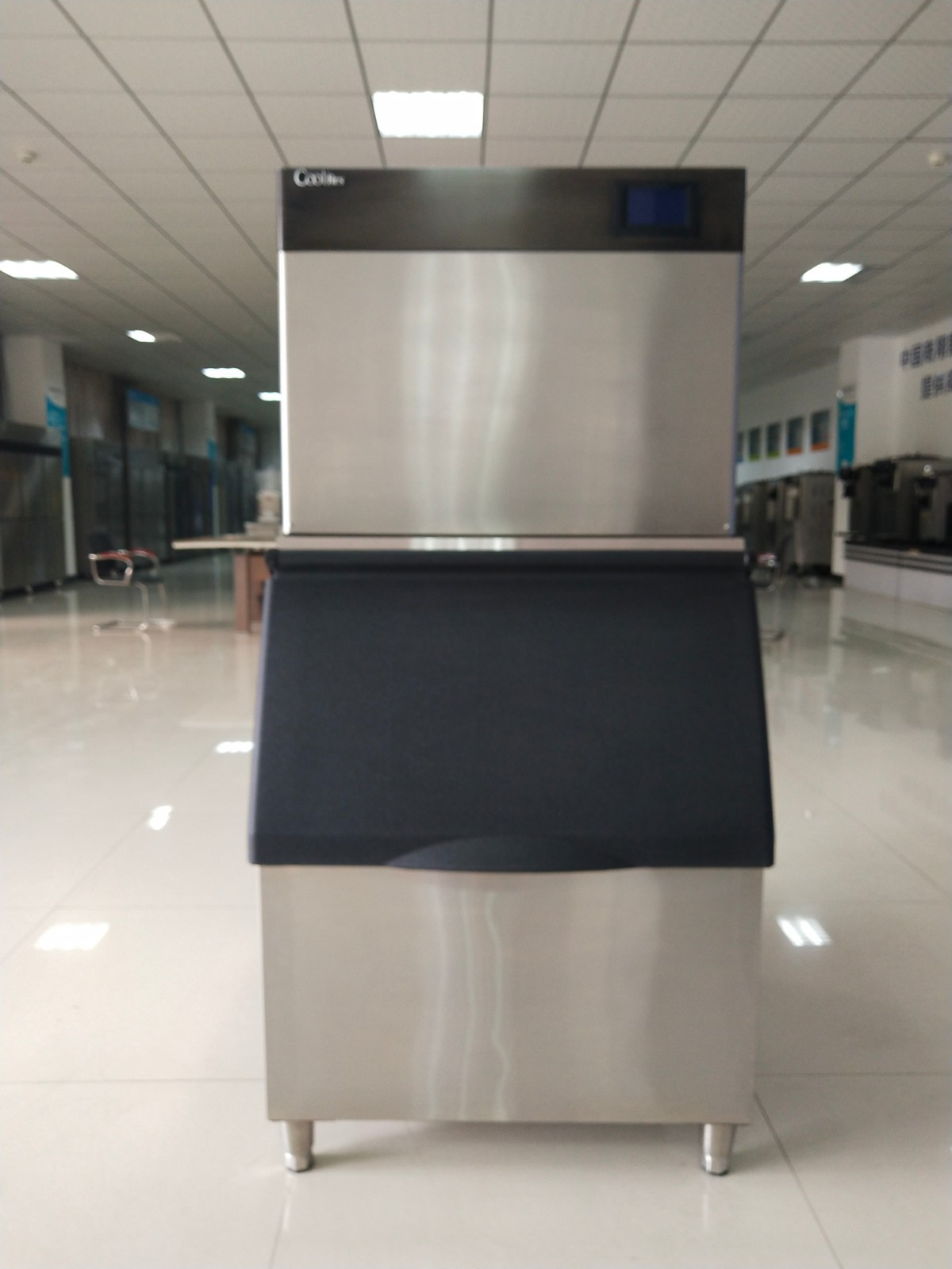 Commercial Cube Ice Maker