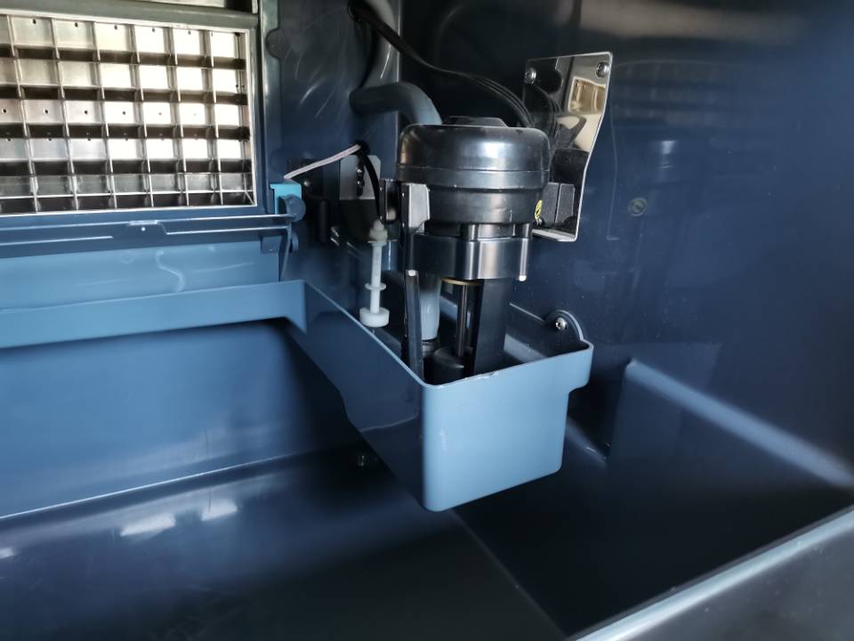 Commercial Ice Maker